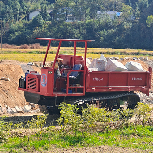 XN60-1農(nóng)田座駕履帶運(yùn)輸車(chē)